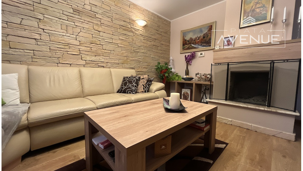 Tehlový rodinný dom 5+1 , Žilina - Bánová  (418m2)