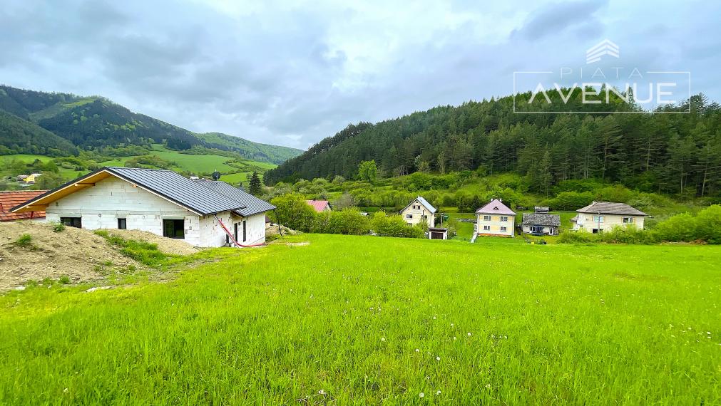 Na predaj Pozemok Lietavská svinna,(1270m2)