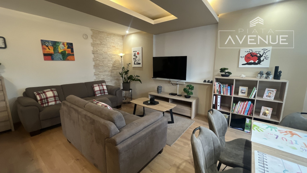 !!!EXKLUZÍVNE!!! Kompletne zrekonštruovaný tehlový byt 3+1 , Žilina - Širšie centrum 86m2 , s balkónom a garážou