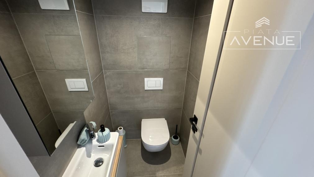 (PRENAJATÉ!!!)ZARIADENÁ NOVOSTAVBA 2+kk ŽILINA - ŠIRŠIE CENTRUM (47m2) s TERASOU 20m2 a parkovacím státím