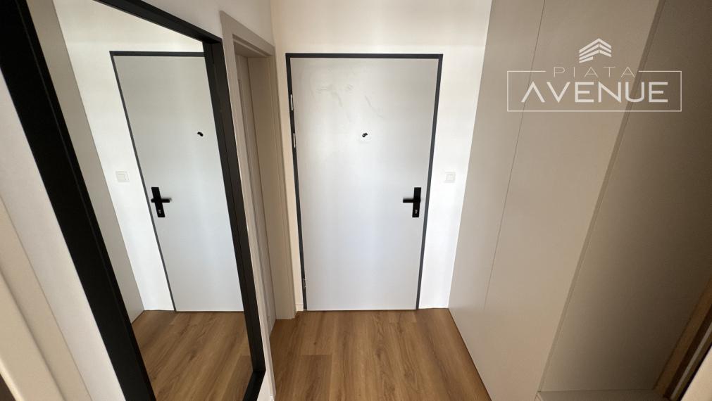 (PRENAJATÉ!!!)ZARIADENÁ NOVOSTAVBA 2+kk ŽILINA - ŠIRŠIE CENTRUM (47m2) s TERASOU 20m2 a parkovacím státím