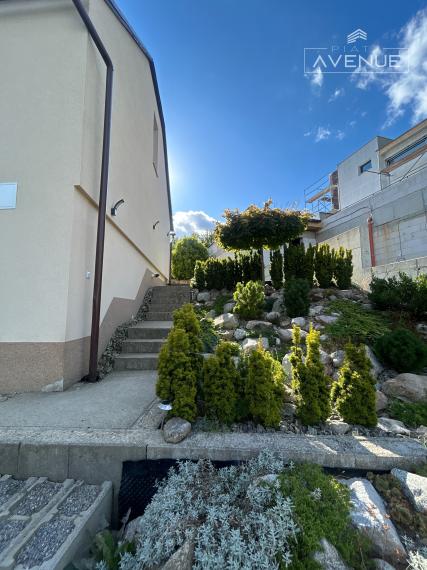 PREDANÉ!!!   Zrekonštruovaný tehlový rodinný dom- Čadca-EXKLUZÍVNE!!!