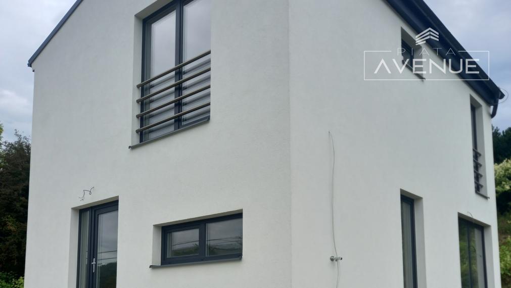 Moderné bývanie bez kompromisov – novostavba rodinného domu v Čadci