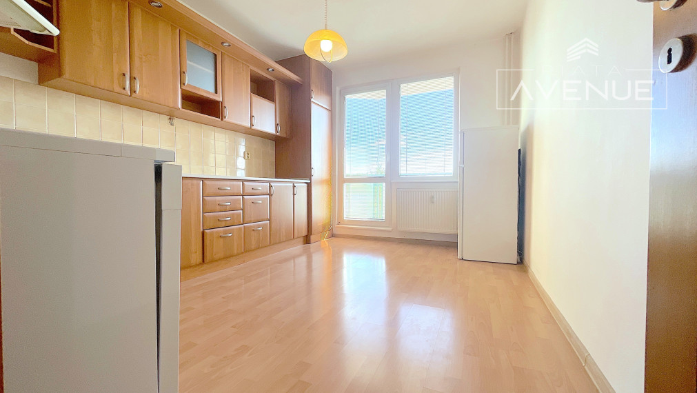 (Rezervované!!!)NA PREDAJ / 2 - IZBOVÝ BYT / ŽILINA - HÁJIK