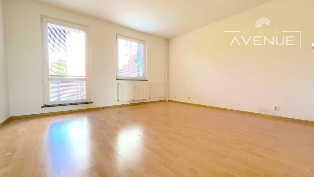 (Rezervované!!!)NA PREDAJ / 2 - IZBOVÝ BYT / ŽILINA - HÁJIK