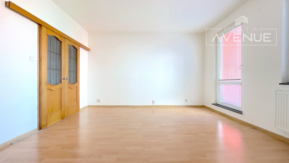 (Rezervované!!!)NA PREDAJ / 2 - IZBOVÝ BYT / ŽILINA - HÁJIK