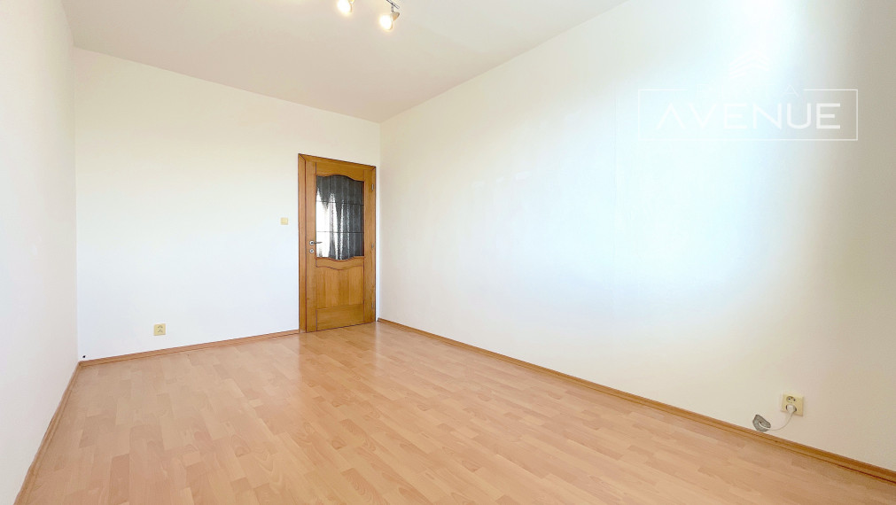 (Rezervované!!!)NA PREDAJ / 2 - IZBOVÝ BYT / ŽILINA - HÁJIK