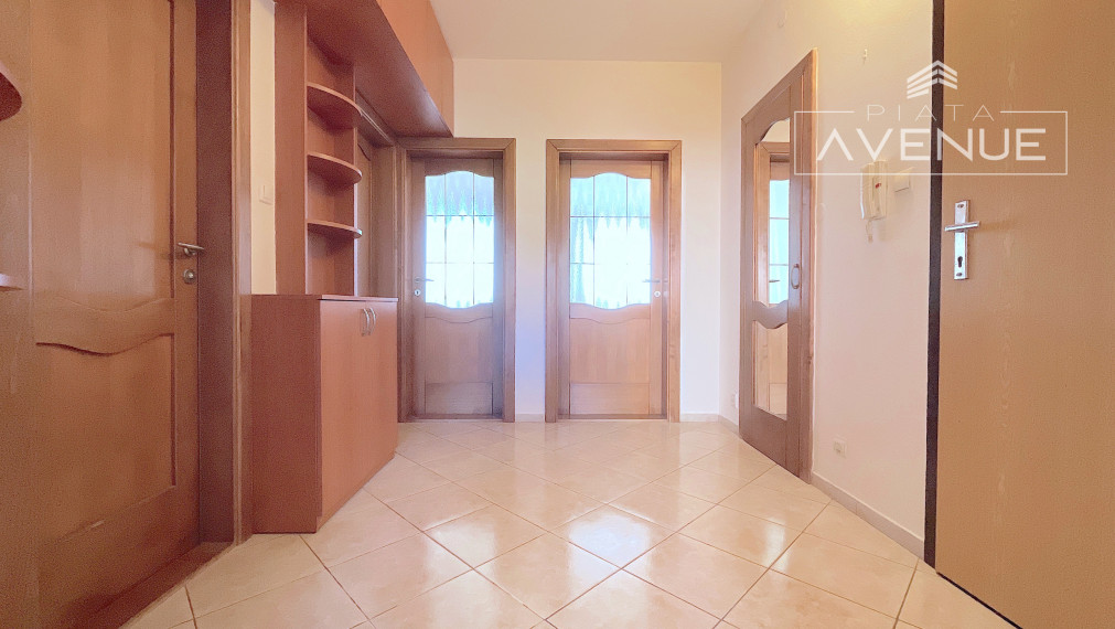 (Rezervované!!!)NA PREDAJ / 2 - IZBOVÝ BYT / ŽILINA - HÁJIK