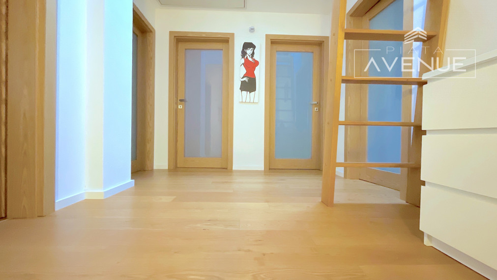 NA PRENÁJOM / DOM / TEPLIČKA NAD VÁHOM