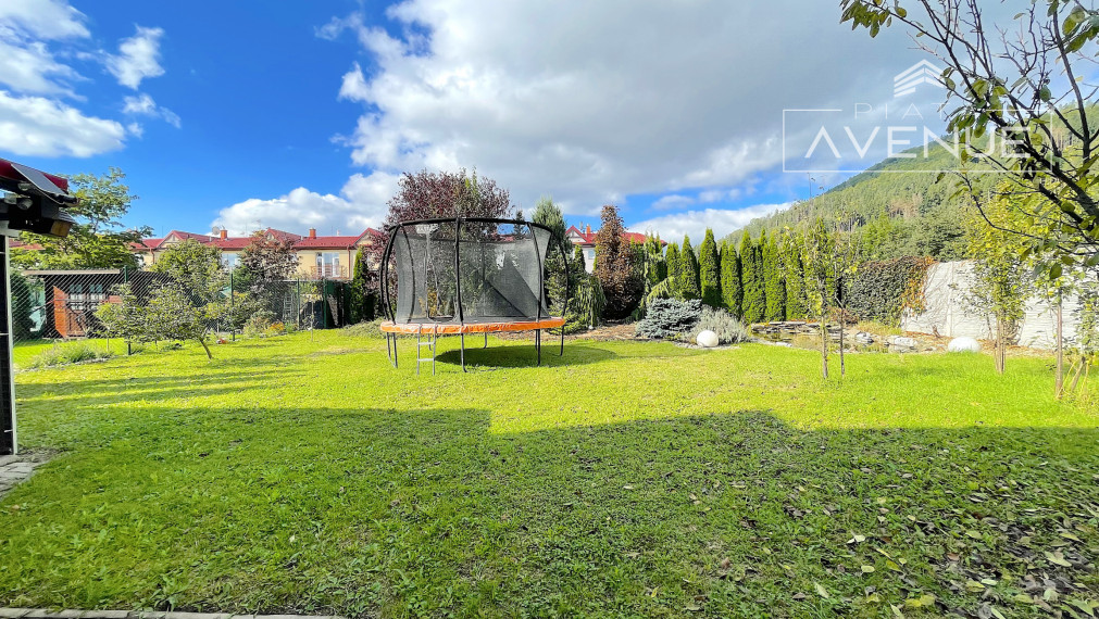 NA PRENÁJOM / DOM / TEPLIČKA NAD VÁHOM