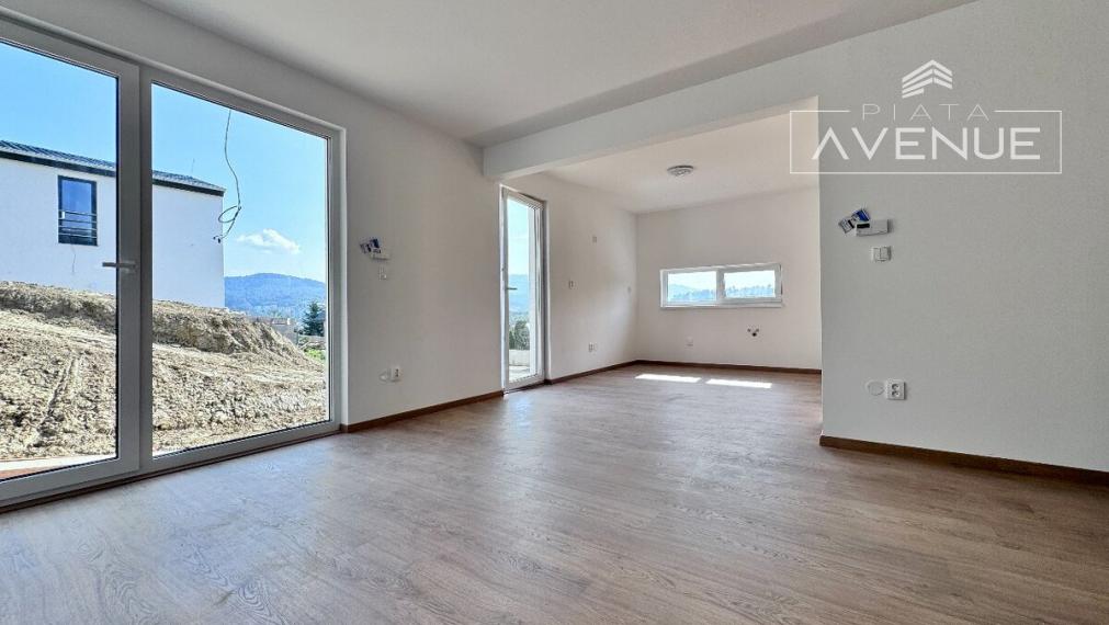 Moderné bývanie bez kompromisov – novostavba rodinného domu v Čadci