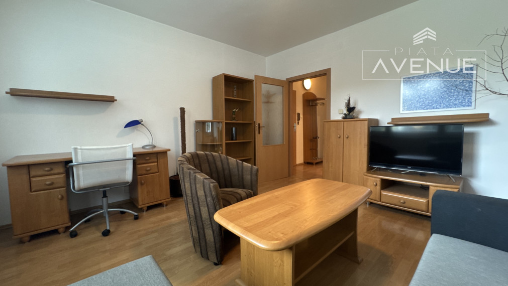 (REZERVOVANÉ!!!)Na predaj Zariadený byt 2+1 , Žilina - Solinky (49m2)