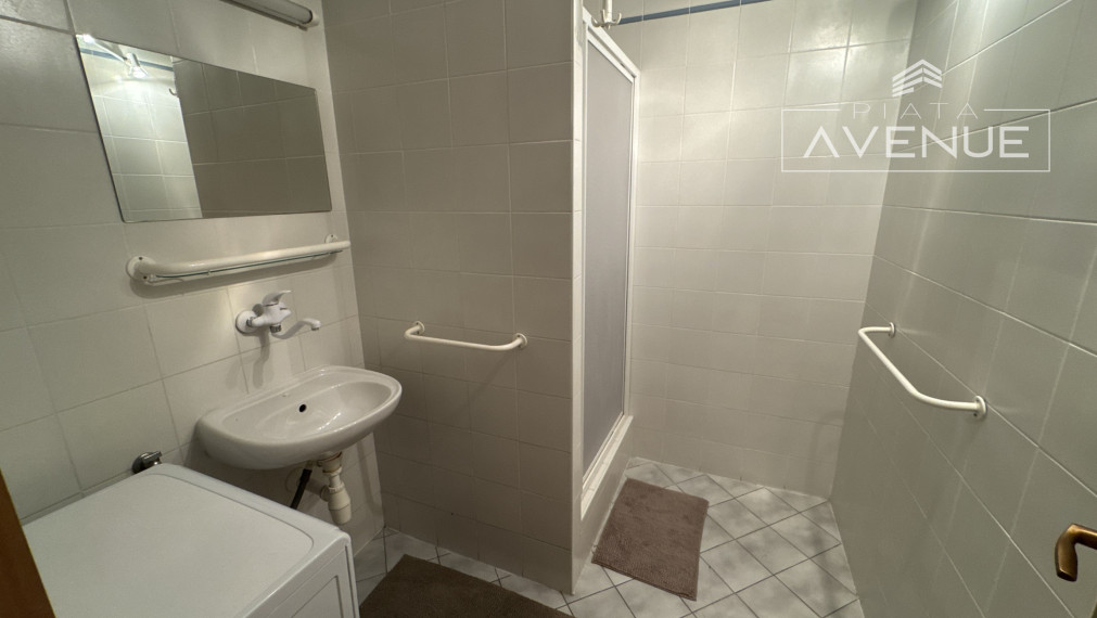 (REZERVOVANÉ!!!)Na predaj Zariadený byt 2+1 , Žilina - Solinky (49m2)