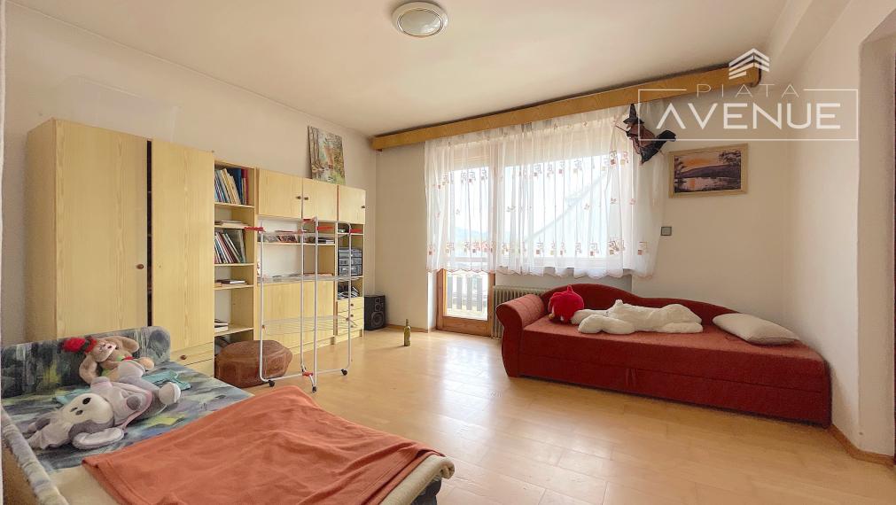 (REZERVOVANÉ!!!)NA PREDAJ/ 7 - IZBOVÝ RODINNÝ DOM/ MARTIN - PRIEKOPA