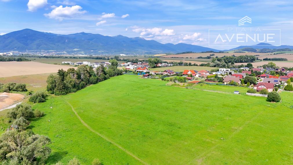 NA PREDAJ/ POZEMOK/ MARTIN - TOMČANY