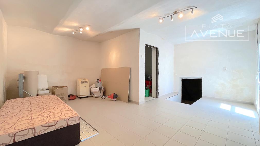 NA PREDAJ/ RODINNÝ DOM / MARTIN - PRIEKOPA