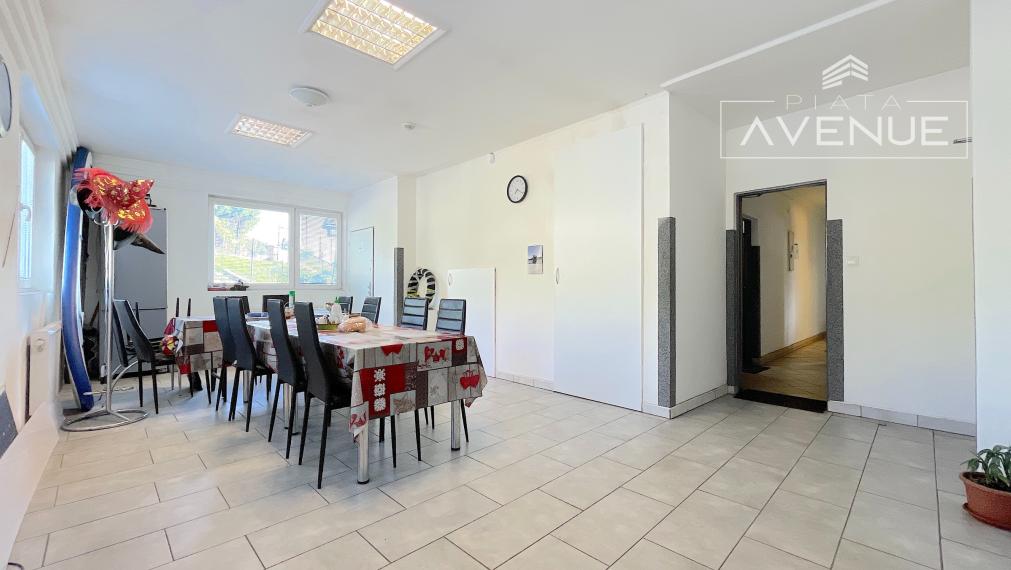 NA PREDAJ/ AUTOSERVIS + 3 IZBOVÝ BYT/ LIPOVEC