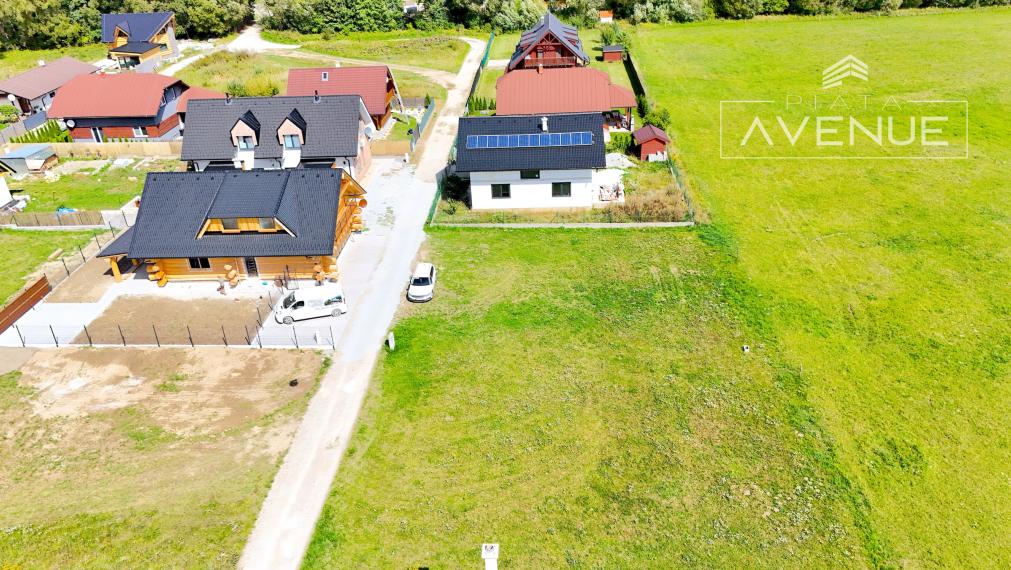 NA PREDAJ/ POZEMOK / VALČA