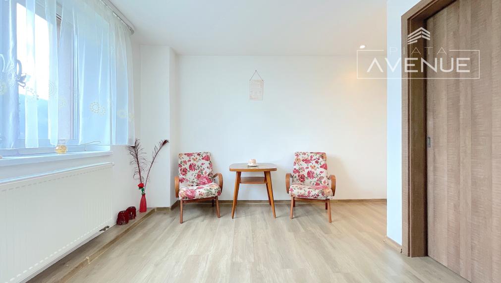 NA PREDAJ / DOM / LIPOVEC