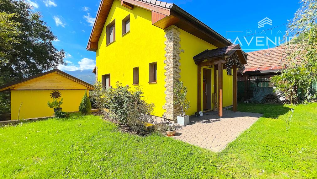 NA PREDAJ / DOM / LIPOVEC