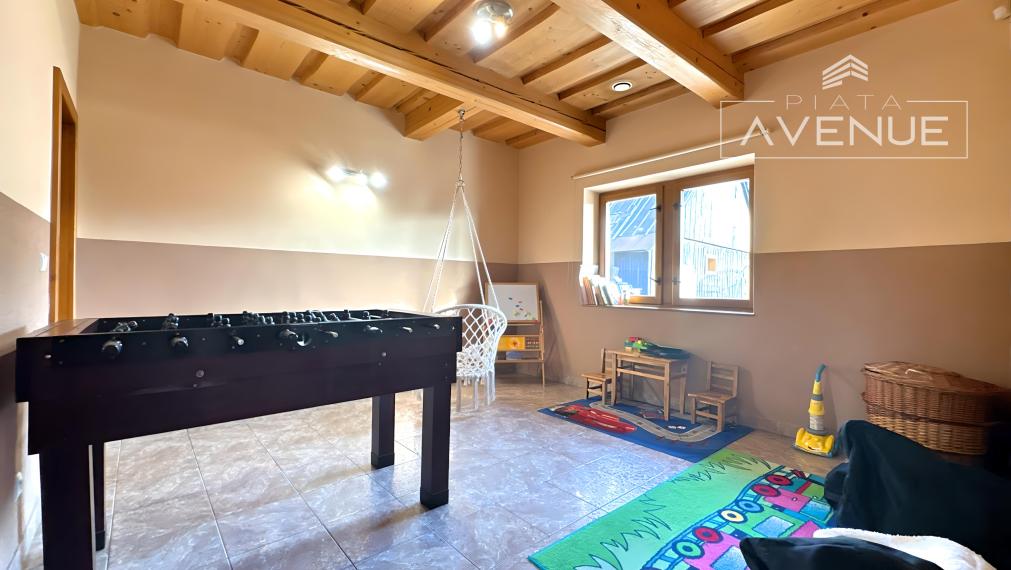 Nehnuteľnosť, ktorá zarába – bývanie s možnosťou prenájmu chát