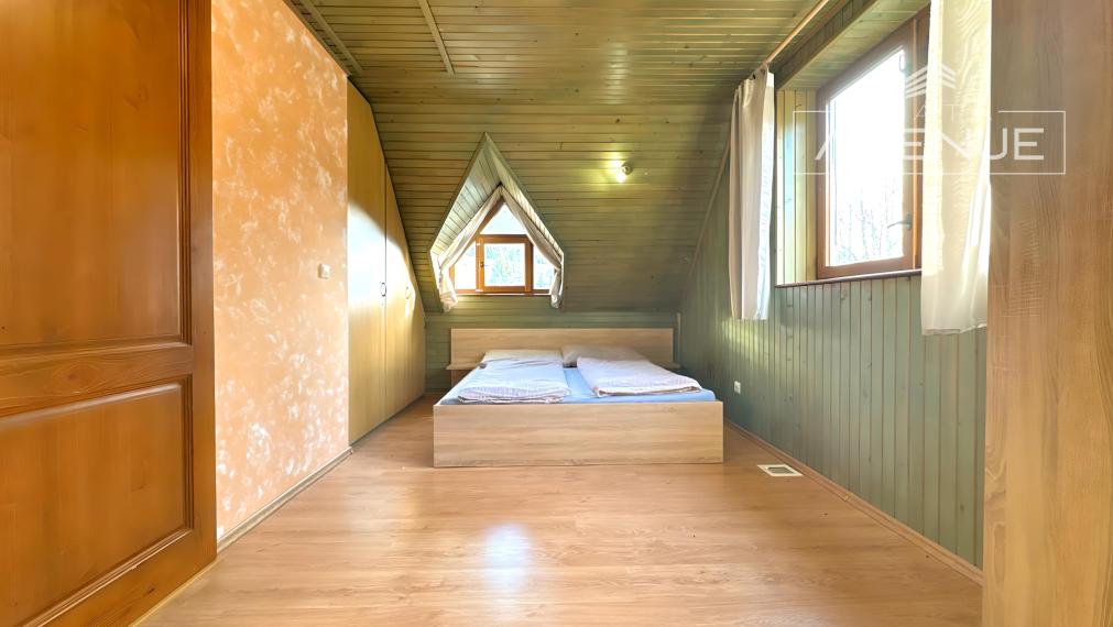 Nehnuteľnosť, ktorá zarába – bývanie s možnosťou prenájmu chát