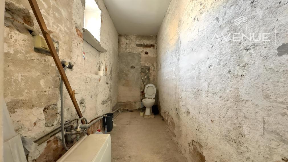 Piata Avenue | Rodinný domček v pôvodnom stave - Hôrky | REZERVOVANÉ