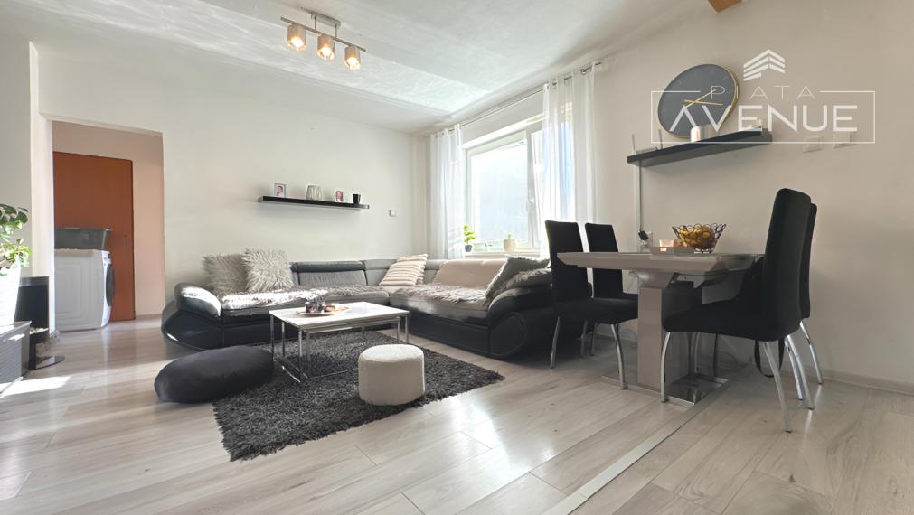 Piata Avenue | Rodinný dom s pozemkom (942 m2) - Paština Závada