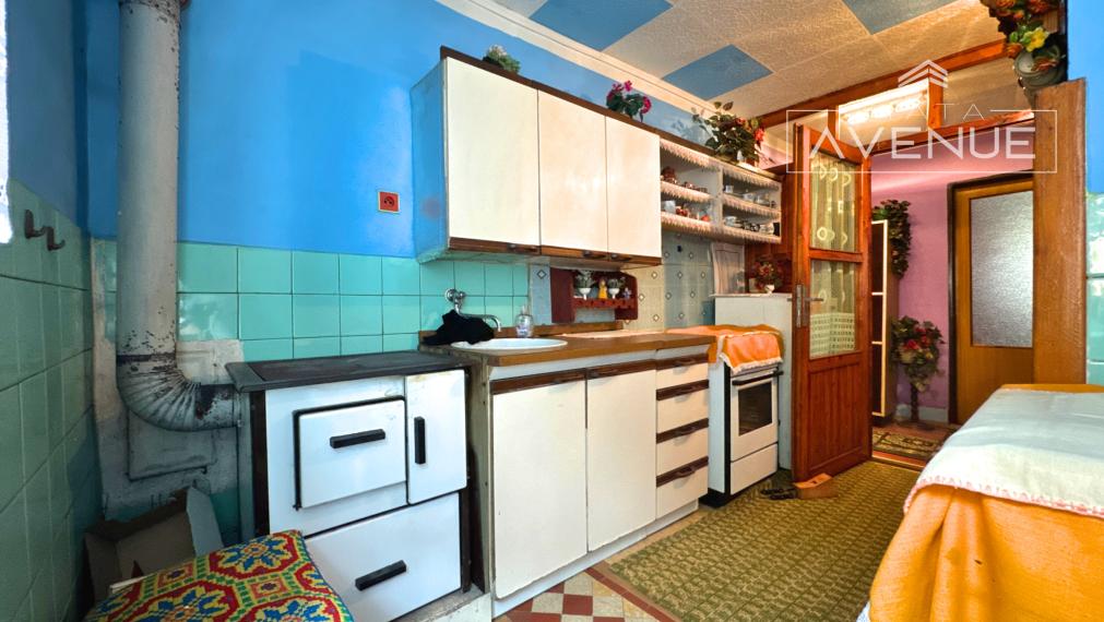 Piata Avenue | Rodinný dom s veľkorysým priestorom - Paština Závada