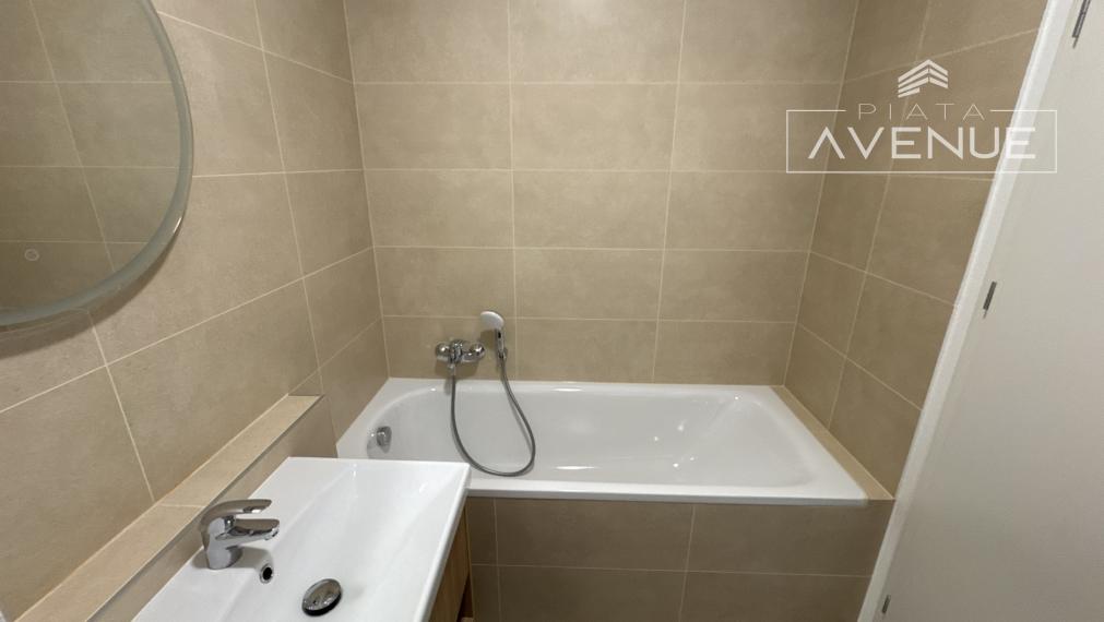 ZARIADENÁ NOVOSTAVBA 3+kk TRENČÍN (65m2) s balkónom a parkovacím státím