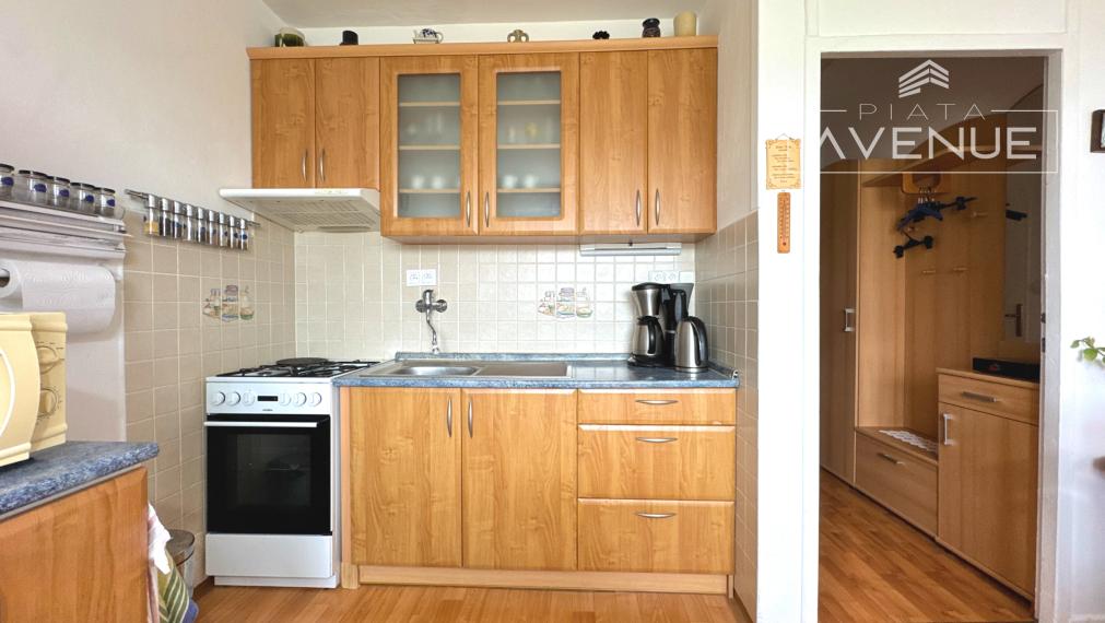 REZERVOVANÉ | Udržiavaný 1-izbový byt 41 m² - Vlčince - REZERVOVANÉ