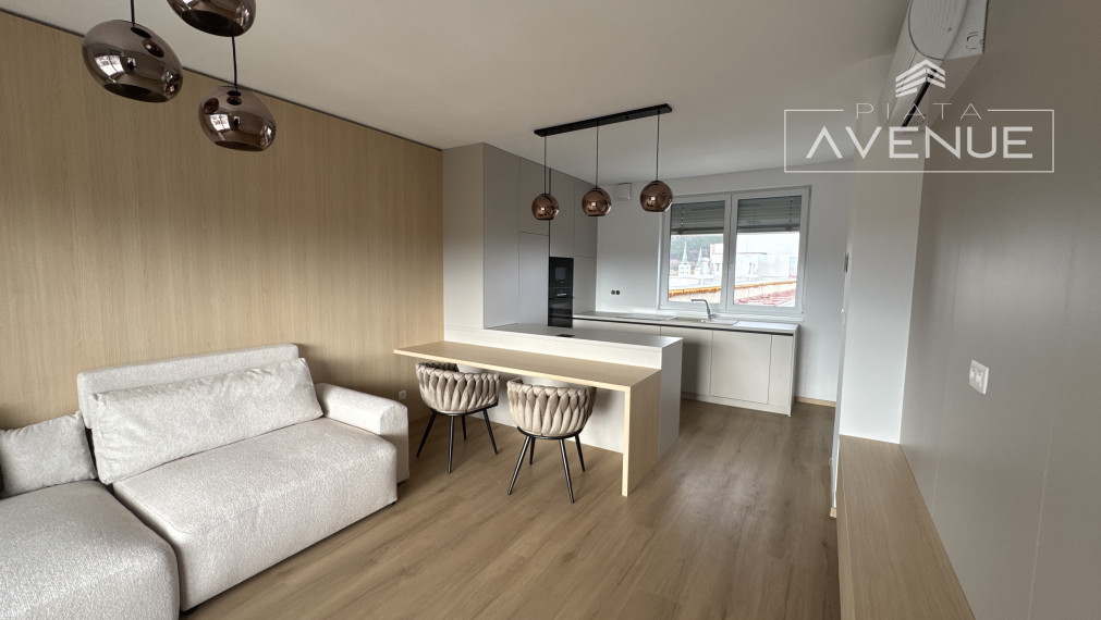 REZIDENCIA KOLEČKO 2+kk na prenájom (65m2) s terasou (20m2) a parkovacím státím