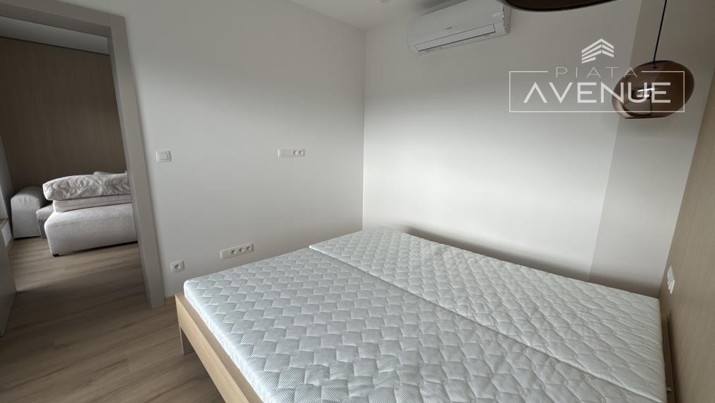 REZIDENCIA KOLEČKO 2+kk na prenájom (65m2) s terasou (20m2) a parkovacím státím