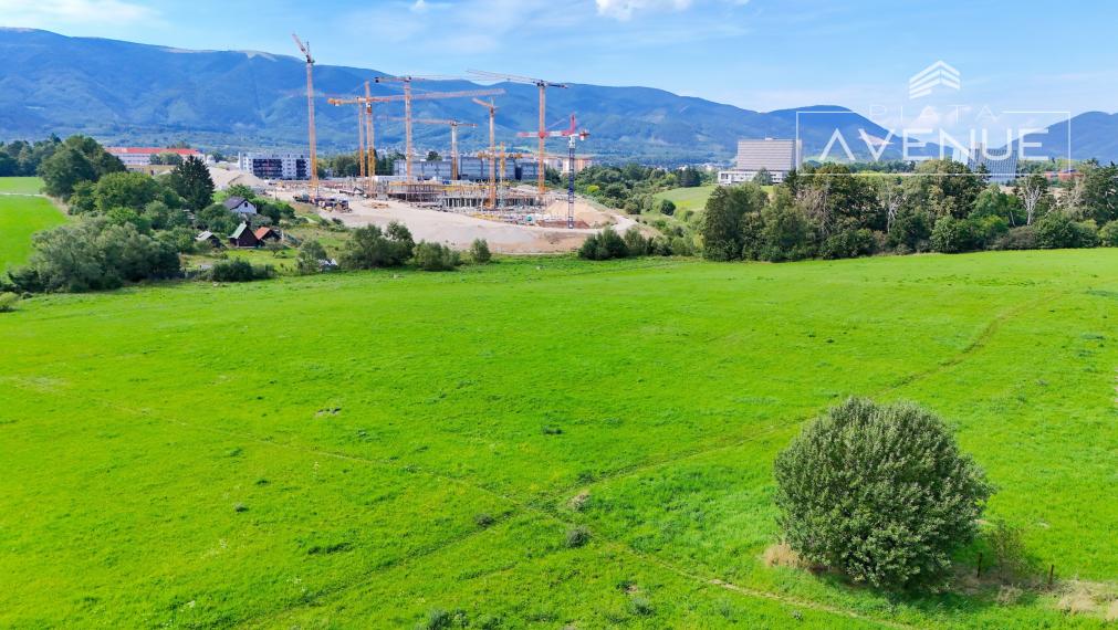 Piata Avenue | Na predaj pozemok - Tomčany