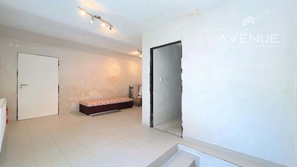 Piata Avenue | Na predaj rodinný dom - Priekopa