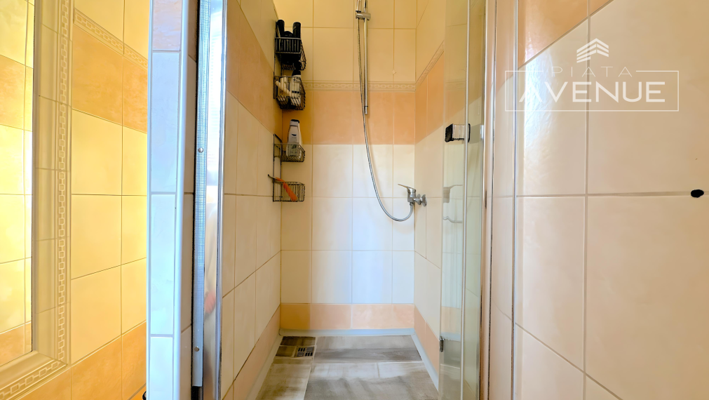 EXKLUZÍVNE!!! Zrekonštruovaný dvojgeneračný rodinný dom - Krásno nad Kysucou (Blažkov)