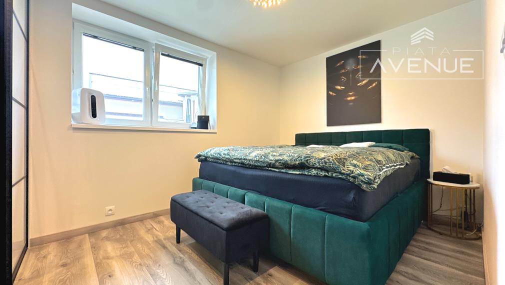 Piata Avenue | Rodinný dom s dvoma bytovými jednotkami - Vyšňové