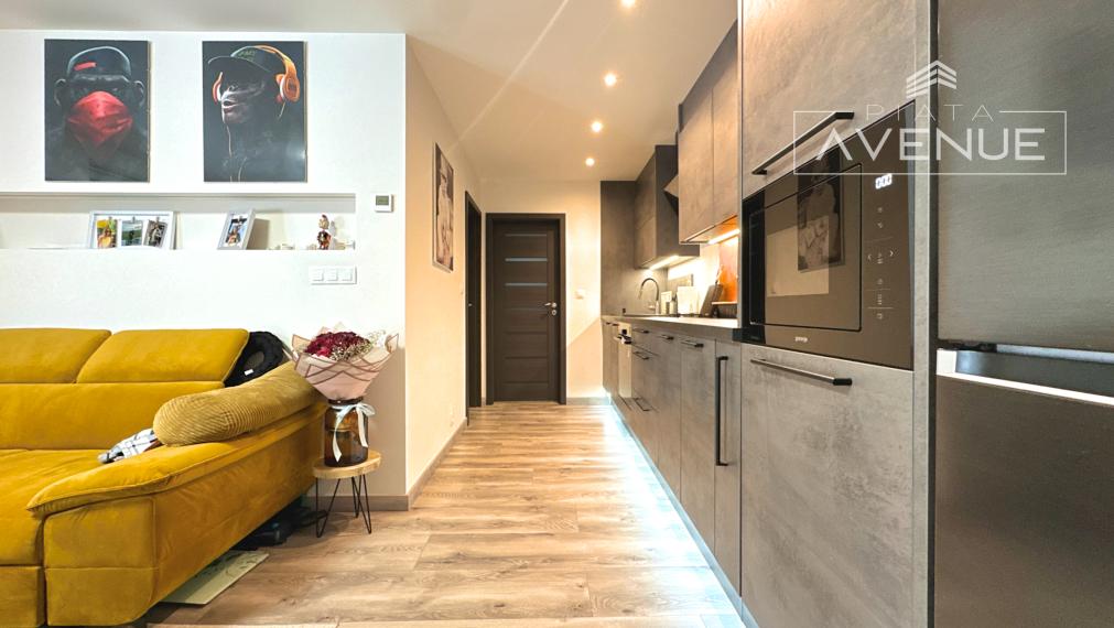 Piata Avenue | Rodinný dom s dvoma bytovými jednotkami - Vyšňové