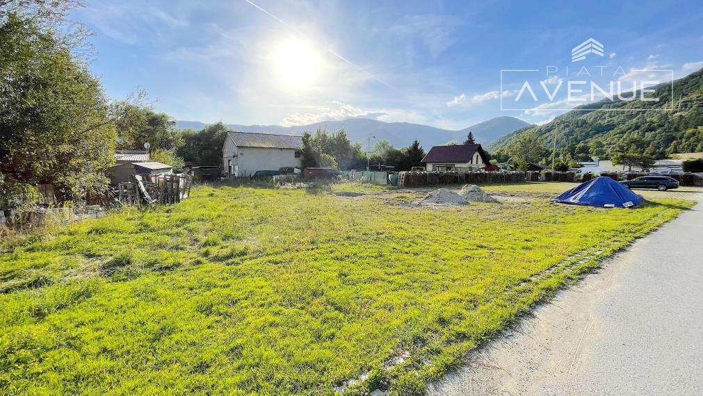 Piata Avenue | Na predaj pozemok - Lipovec