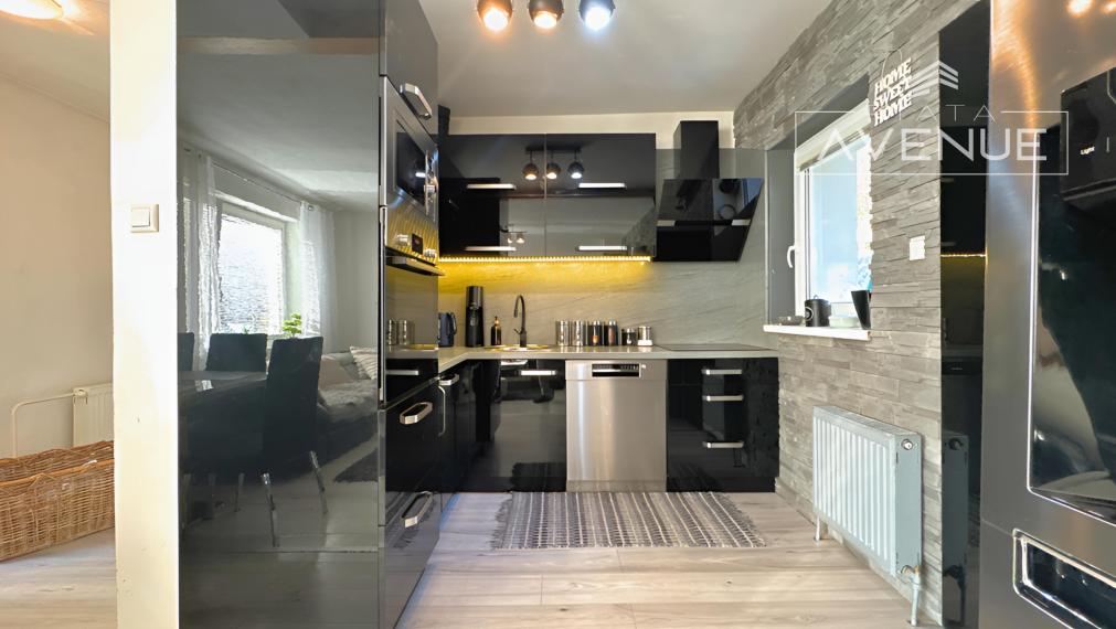 Piata Avenue | Rodinný dom s pozemkom (942 m2) - Paština Závada