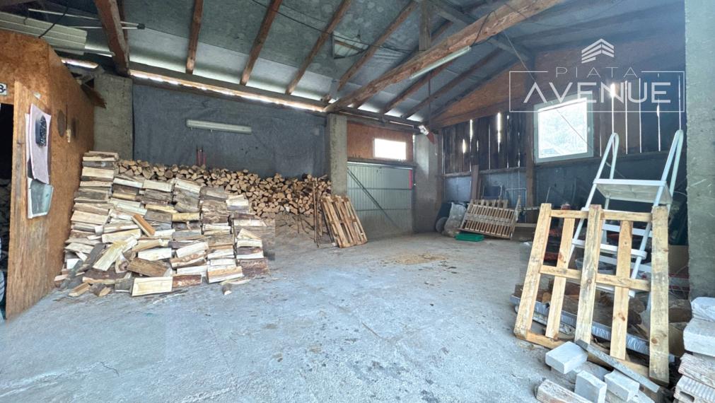 Piata Avenue | Rodinný dom s pozemkom (942 m2) - Paština Závada