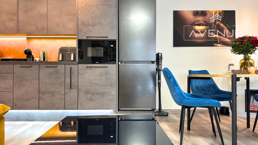 Piata Avenue | Rodinný dom s dvoma bytovými jednotkami - Višnové