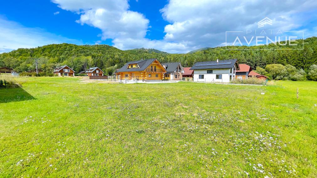 Piata Avenue | Stavebný pozemok - Valča