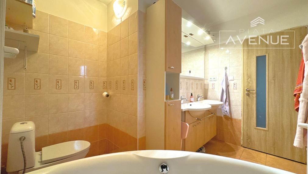 Piata Avenue | Rodinný dom s pozemkom (735 m2) - Poluvsie