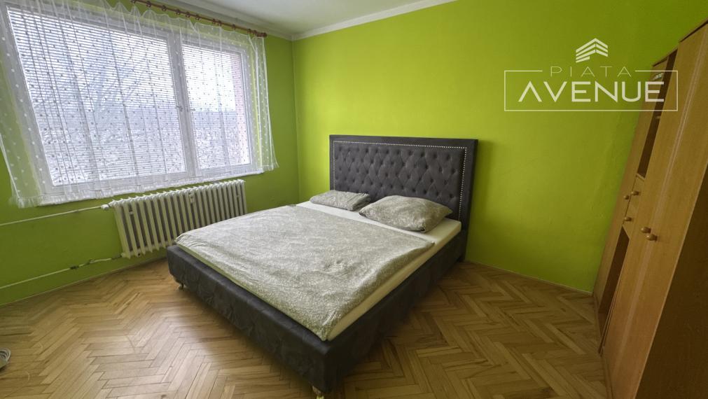 ZARIADENÝ BYT 2+1 , Žilina - Hliny VIII (62m2) , loggia a balkón