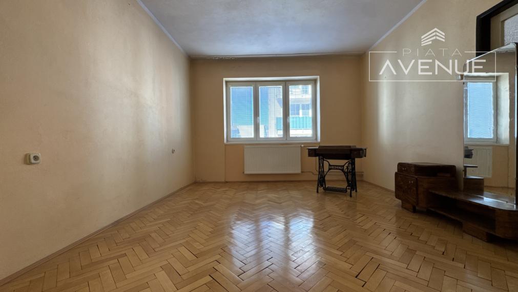 Staromestský tehlový byt 3+1 , Žilina - Širšie centrum (75m2) s balkónom