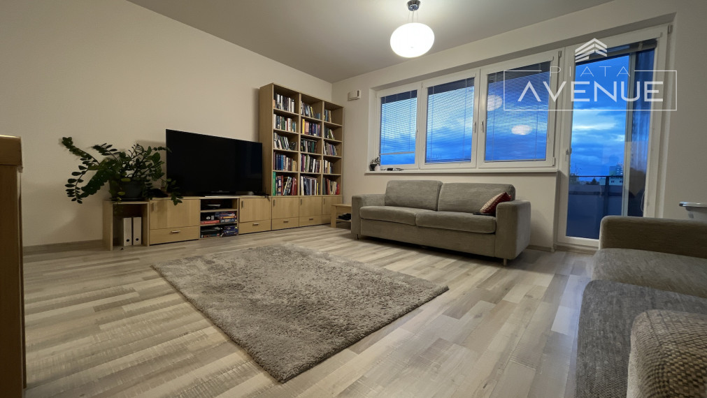 (REZERVOVANÉ!!!)Na prenájom tehlová novostavba 4+1 , Žilina - Hliny VIII (92m2) s parkvacím státím