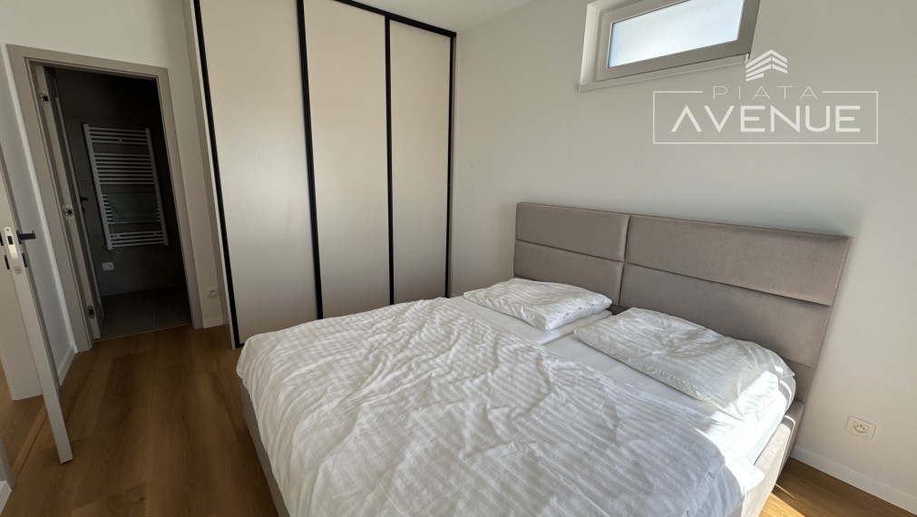 PRIPRAVUJEME DO PONUKY NOVOSTAVBA 2+kk ŽILINA - ŠIRŠIE CENTRUM (47m2) s TERASOU 20m2 a parkovacím státím