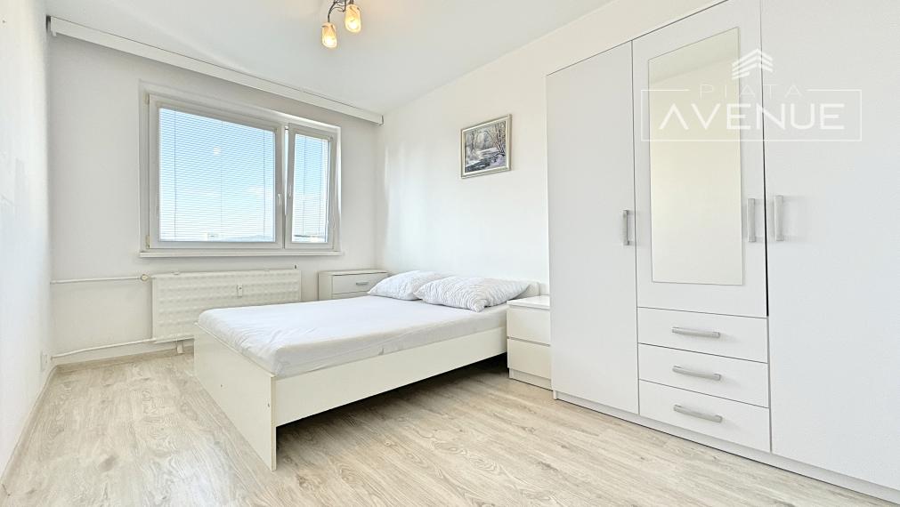 Piata Avenue | Na prenájom zariadený byt 3+1, Žilina - Solinky