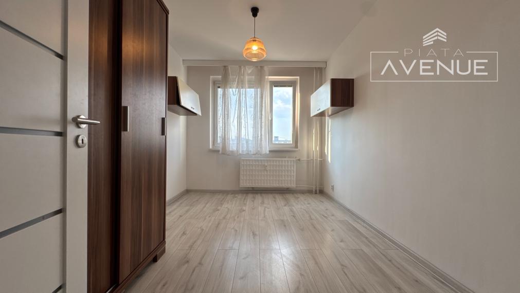 Piata Avenue | Na prenájom zariadený byt 3+1, Žilina - Solinky